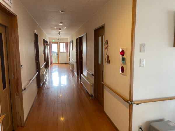 新館2階廊下